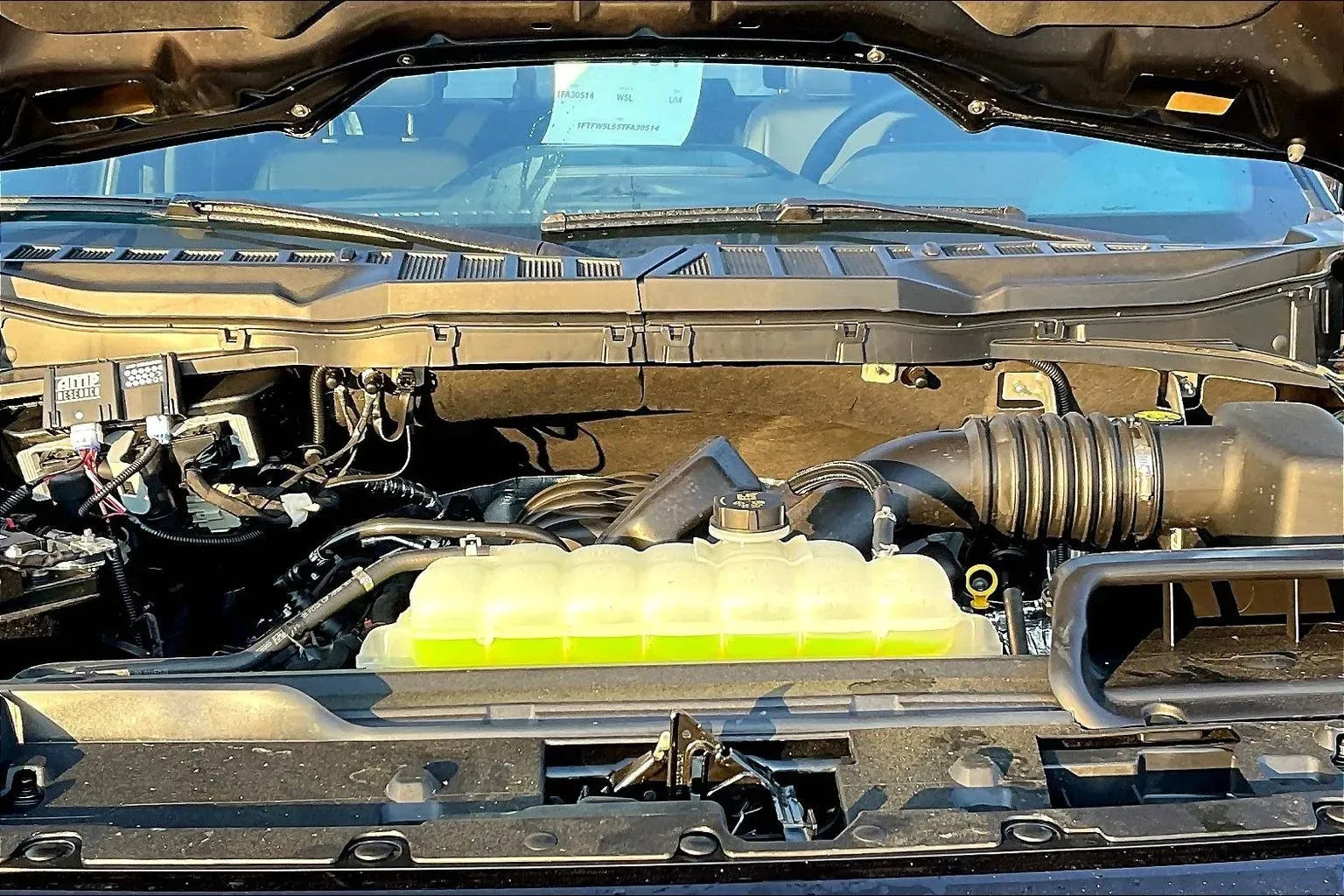 Vehicle Image 10