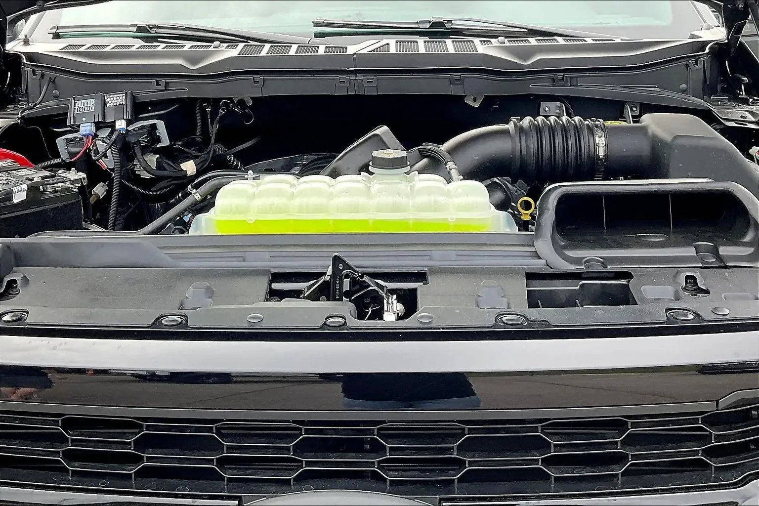 Vehicle Image 10