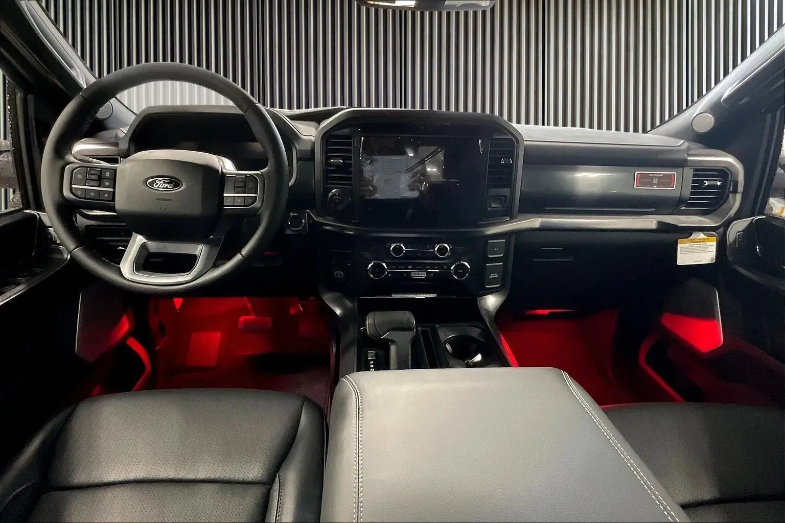 Vehicle Image 7