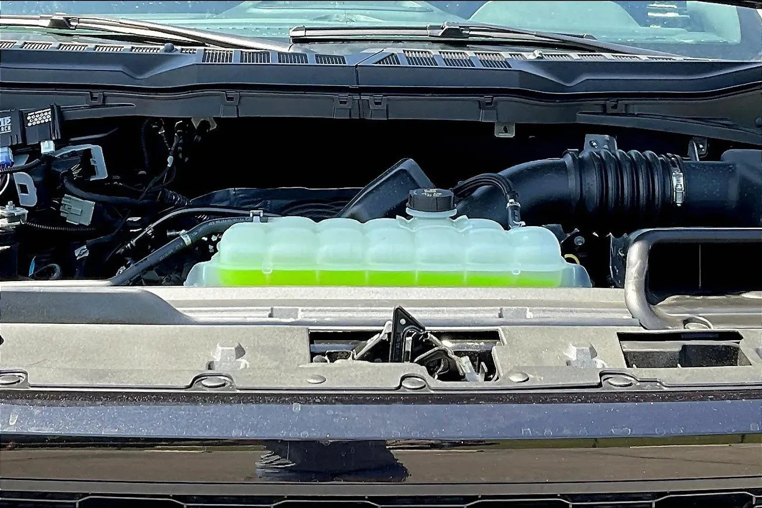 Vehicle Image 10