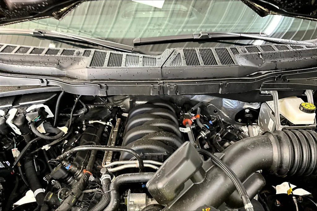 Vehicle Image 10