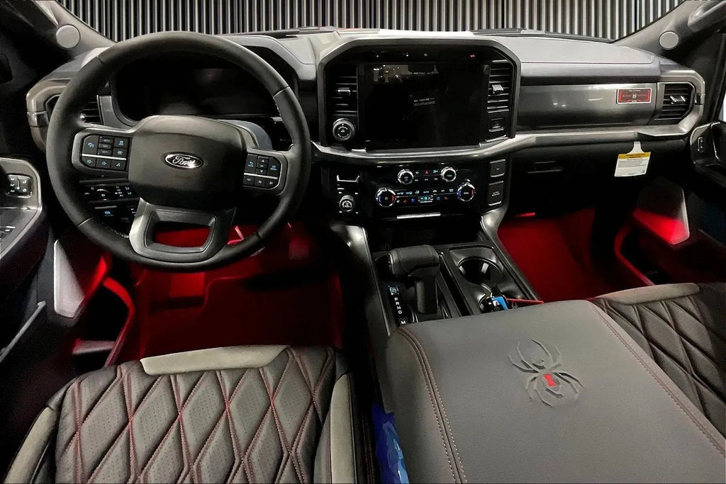 Vehicle Image 8