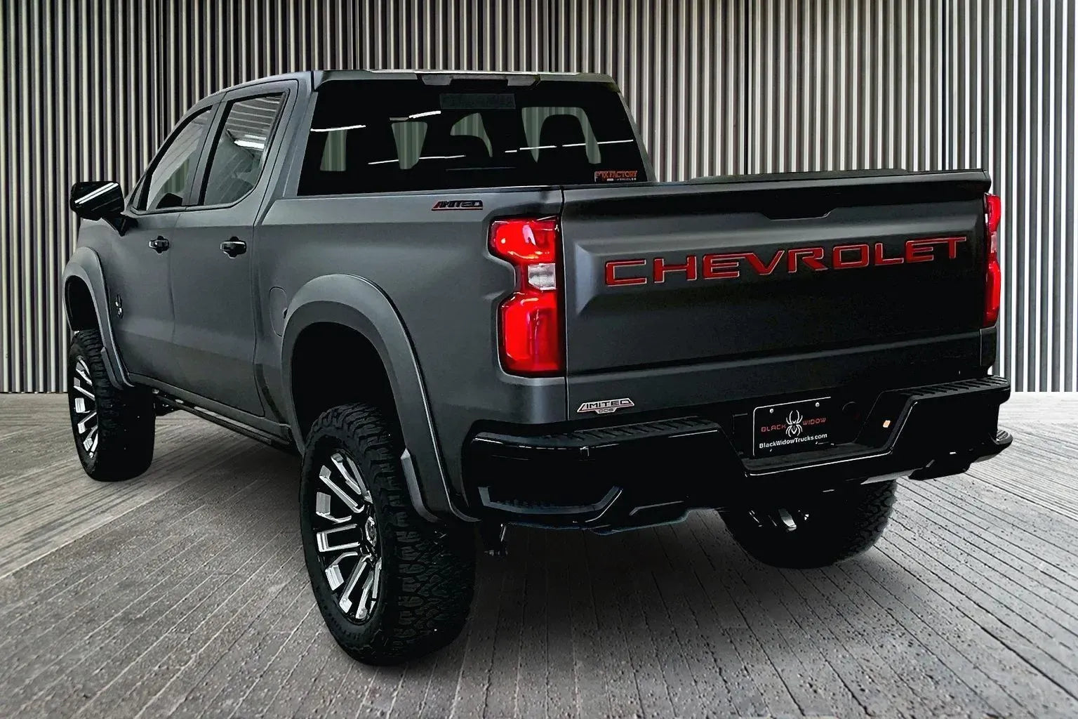 Vehicle Image 4