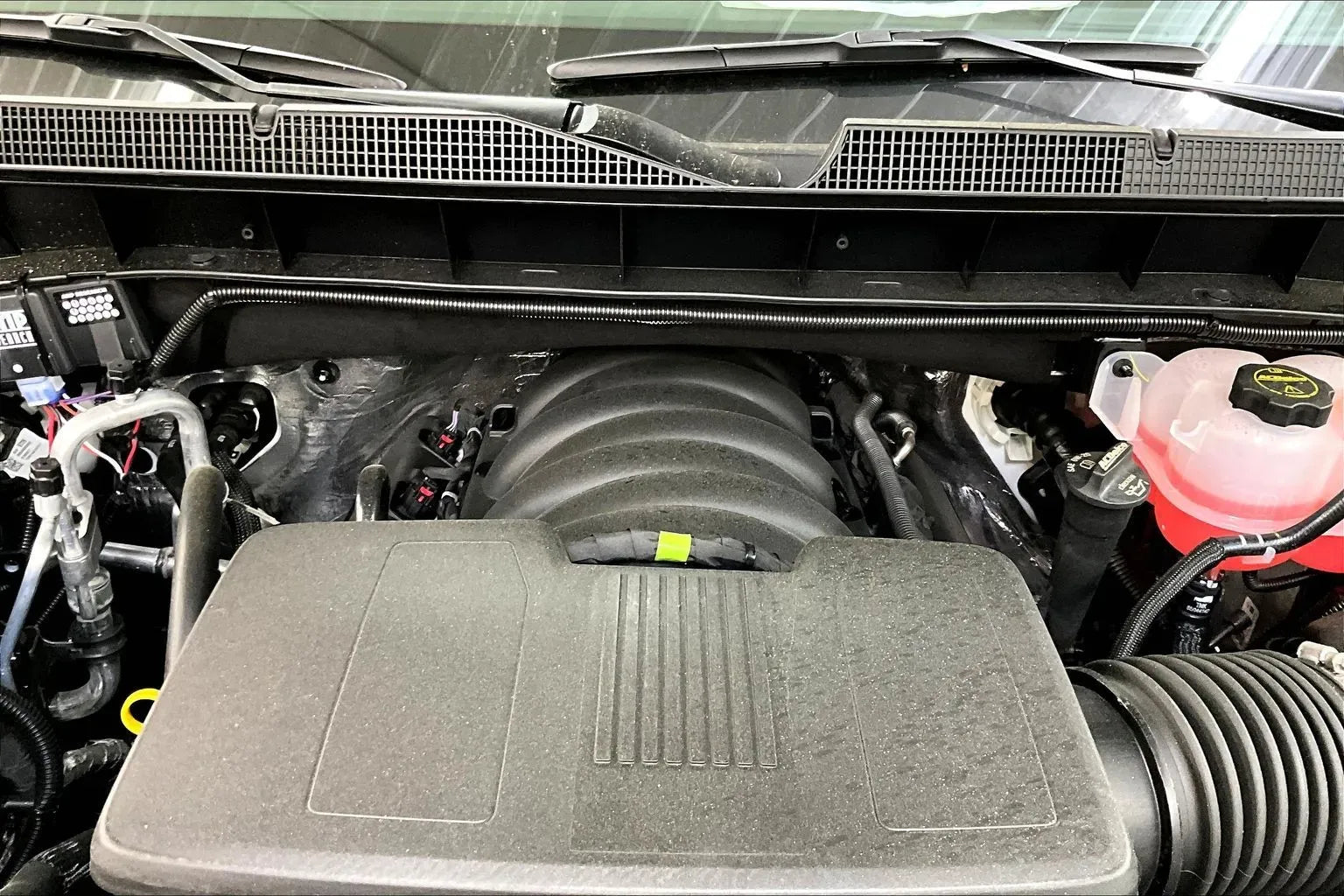 Vehicle Image 10