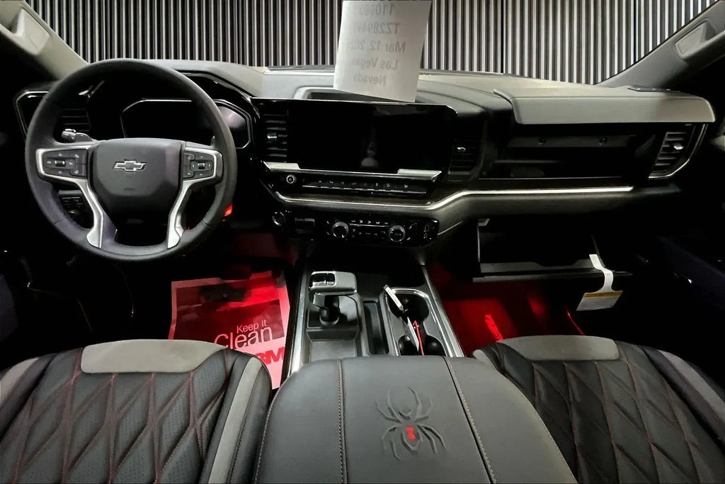 Vehicle Image 9