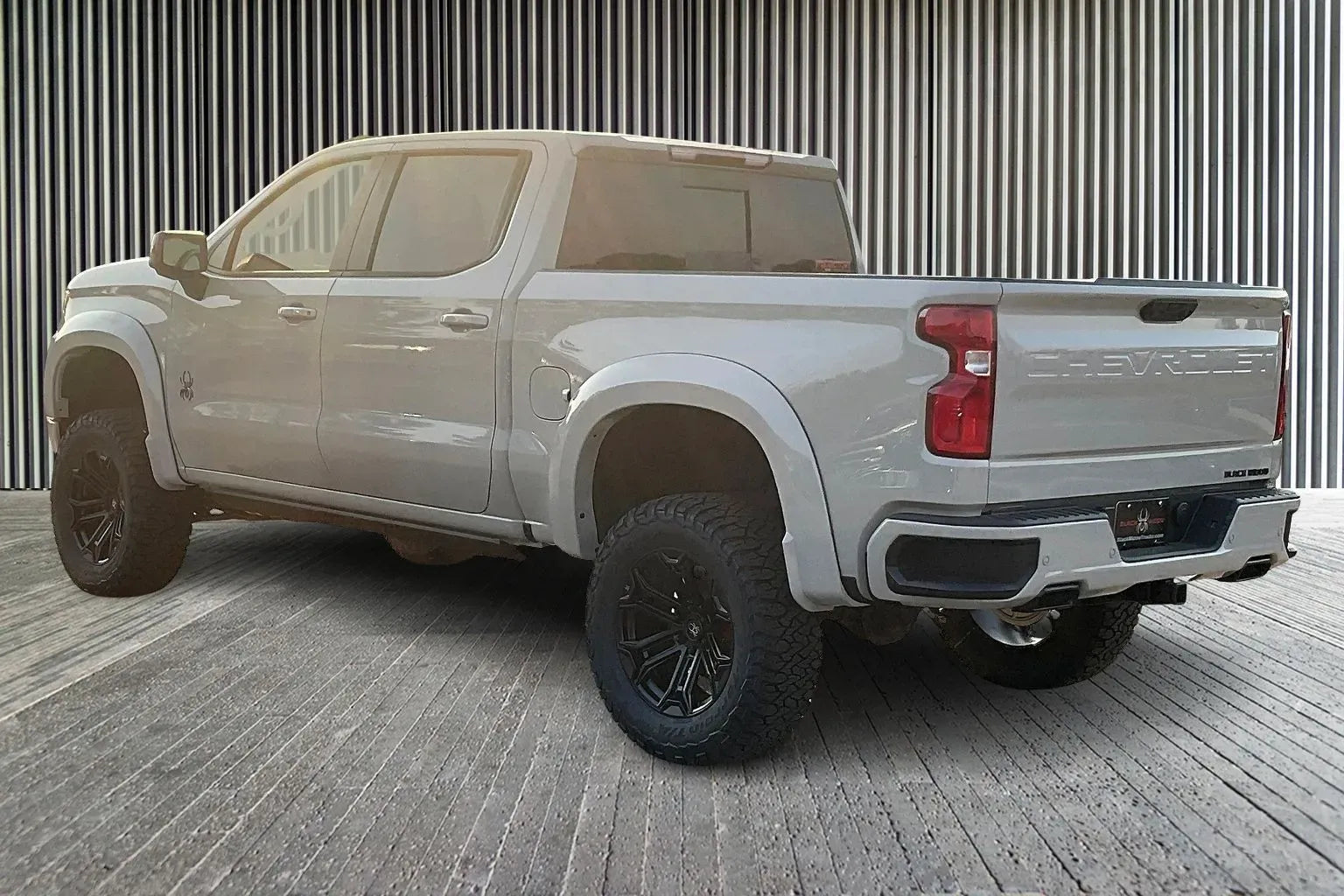 Vehicle Image 4
