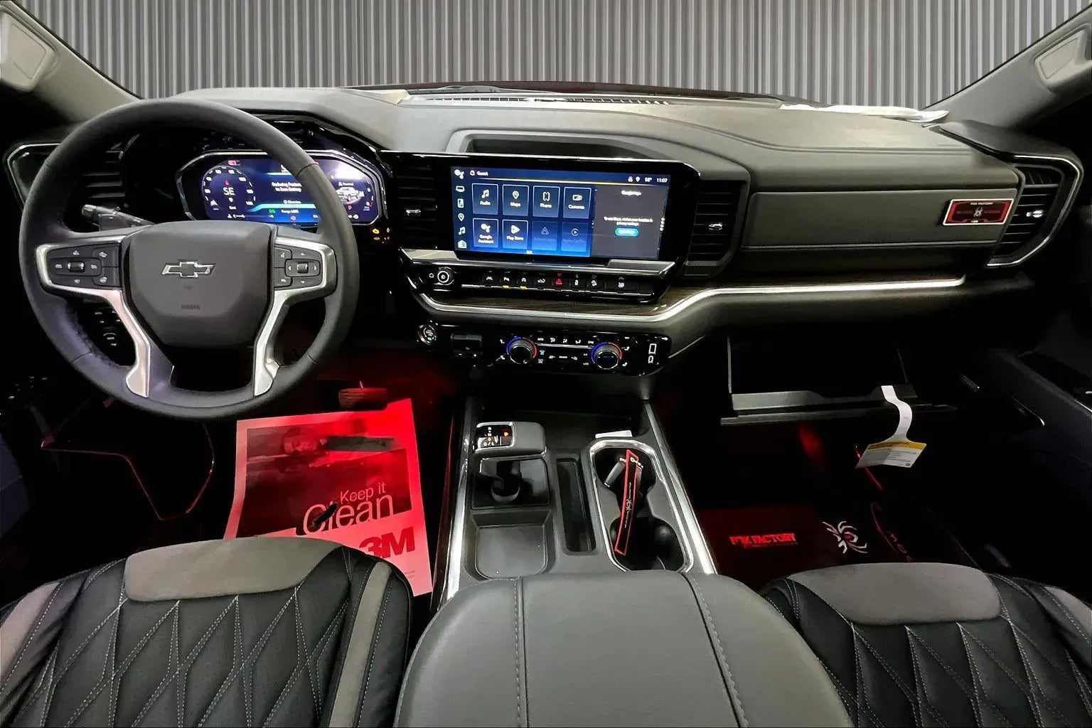 Vehicle Image 9