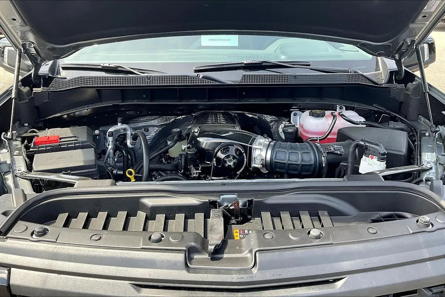 Vehicle Image 10