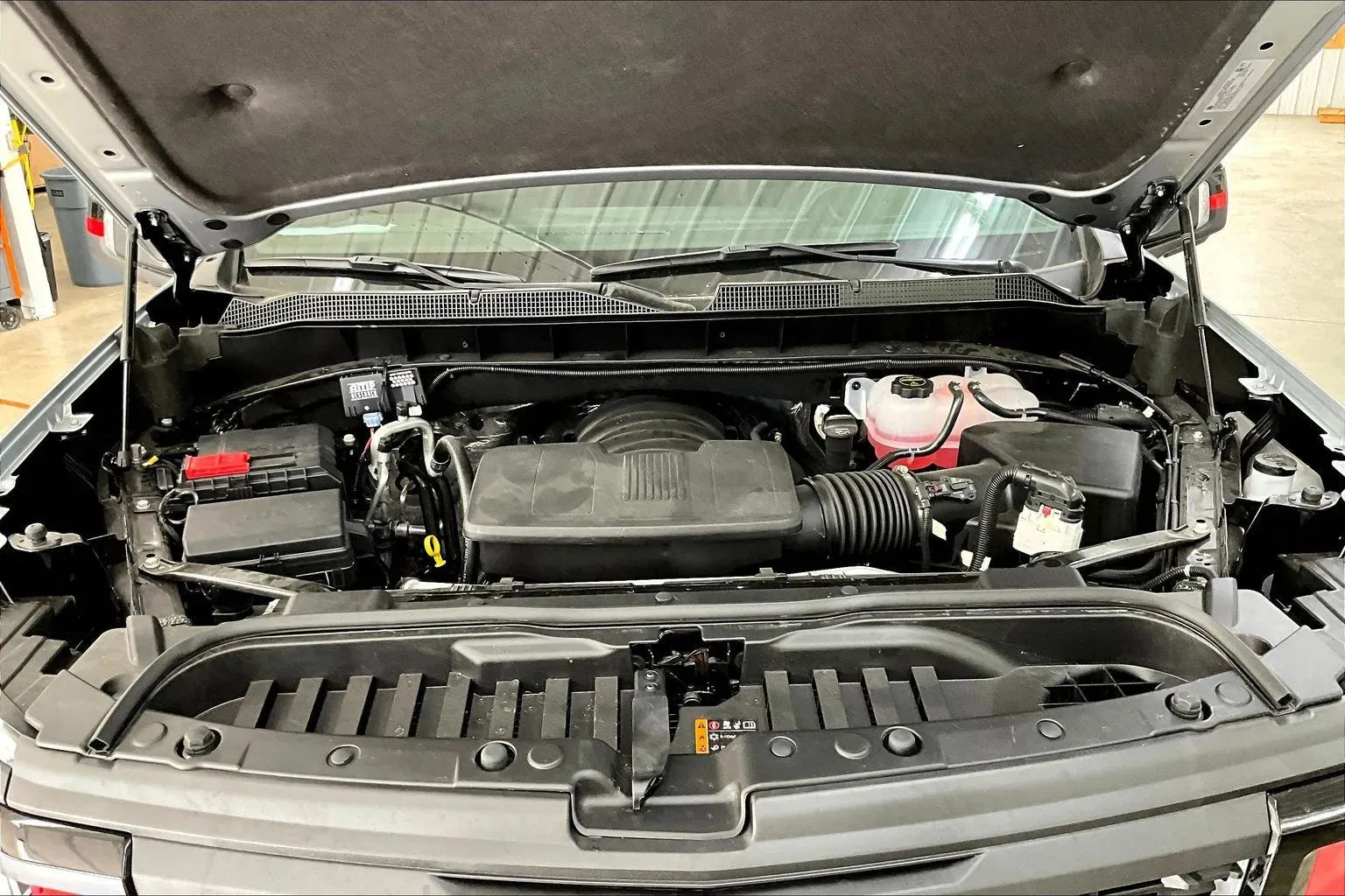 Vehicle Image 10