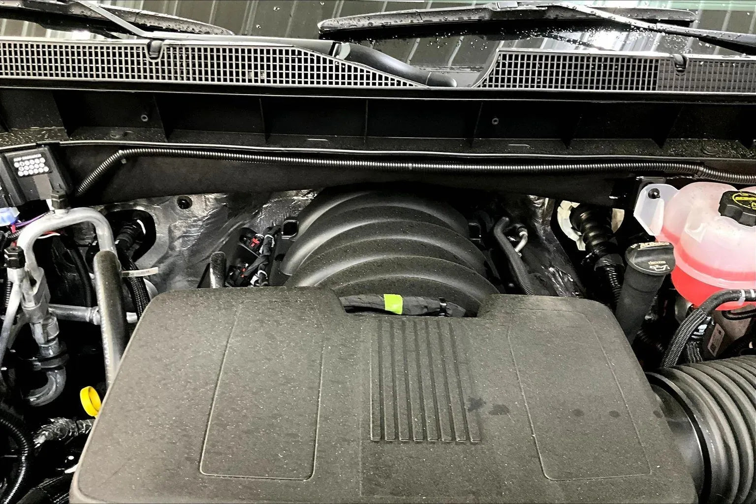 Vehicle Image 10
