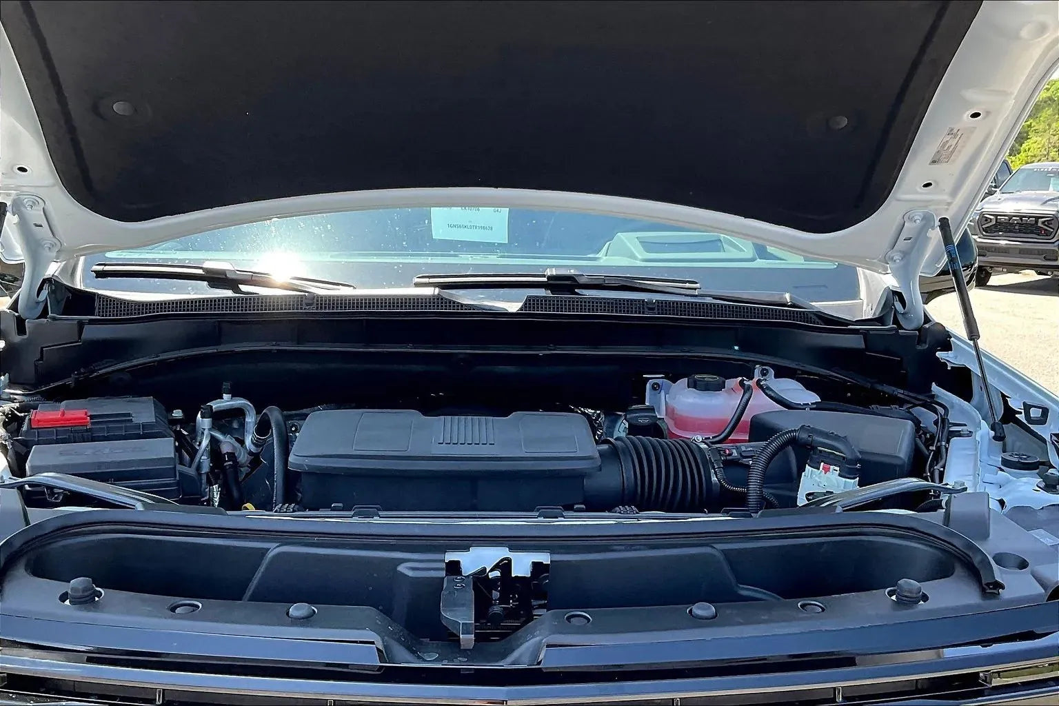 Vehicle Image 10