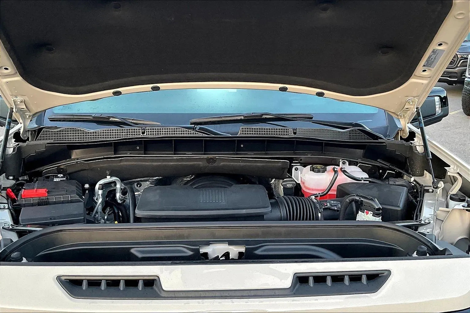 Vehicle Image 10