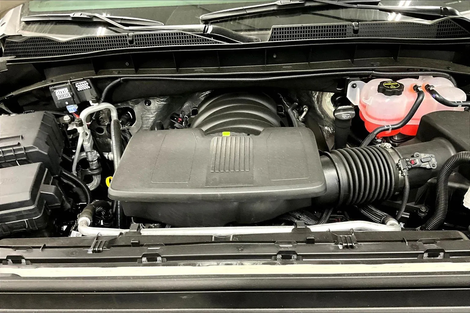 Vehicle Image 10