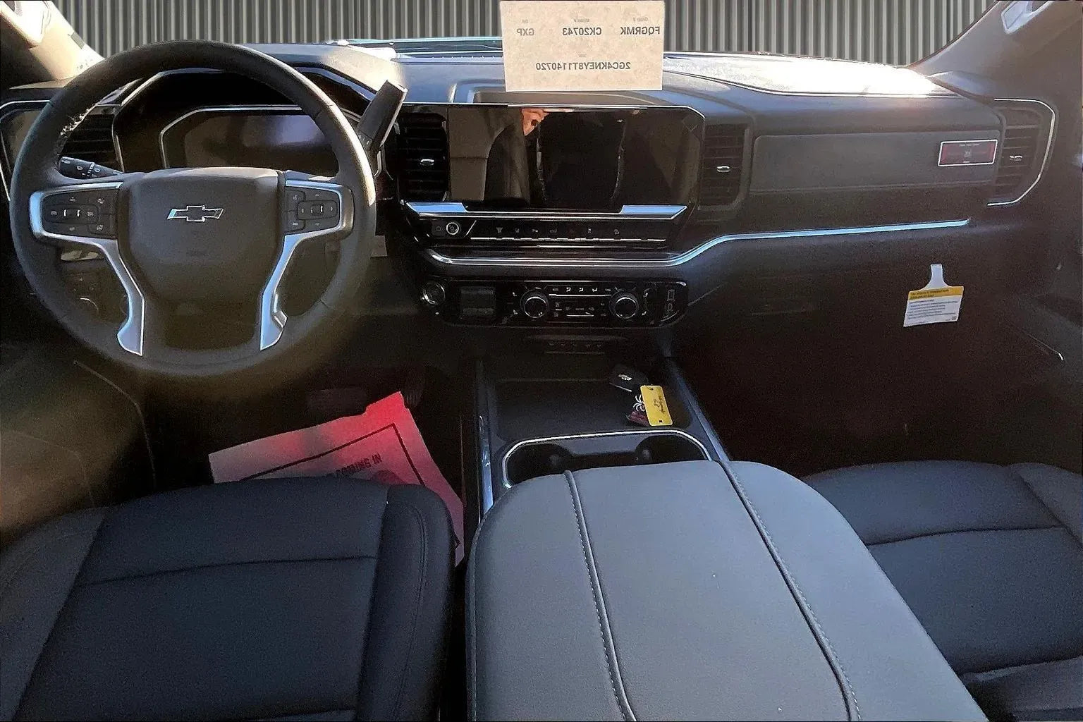 Vehicle Image 9