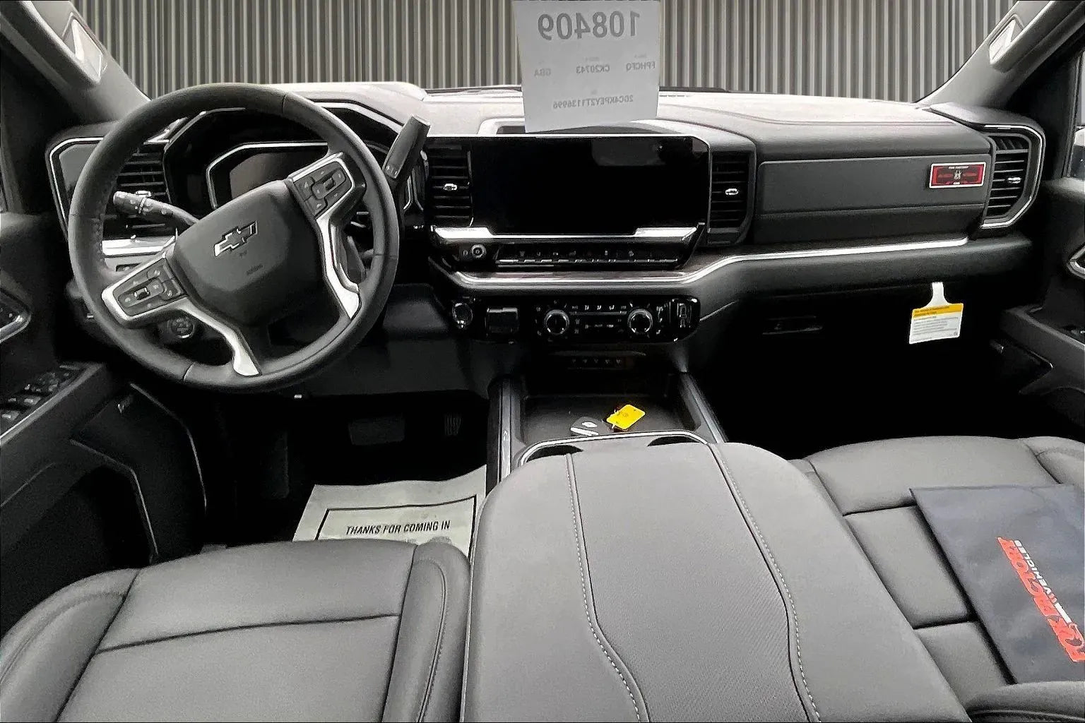Vehicle Image 9