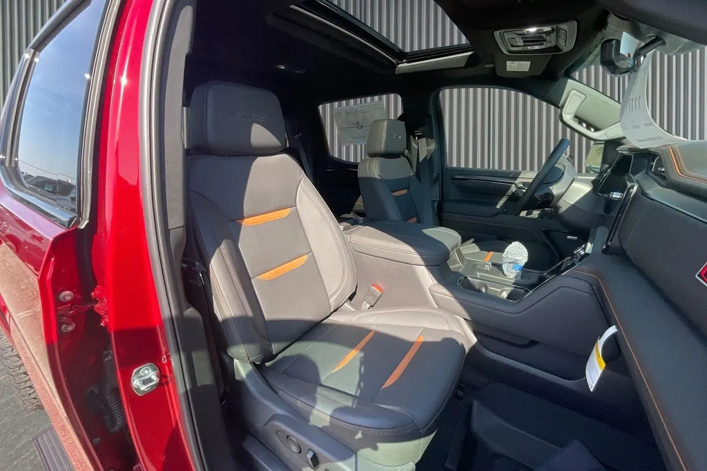 Vehicle Image 8