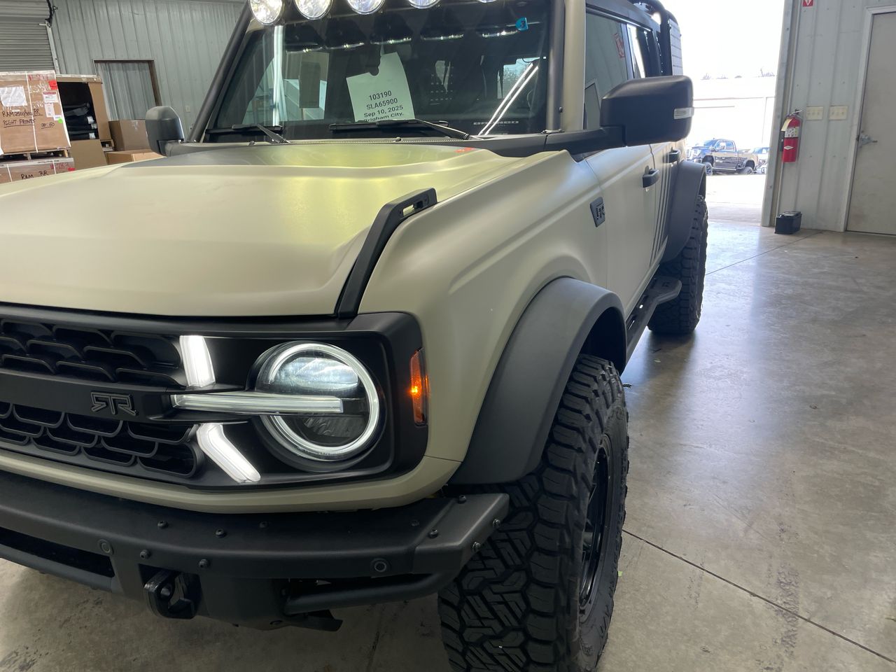 Vehicle Image 10