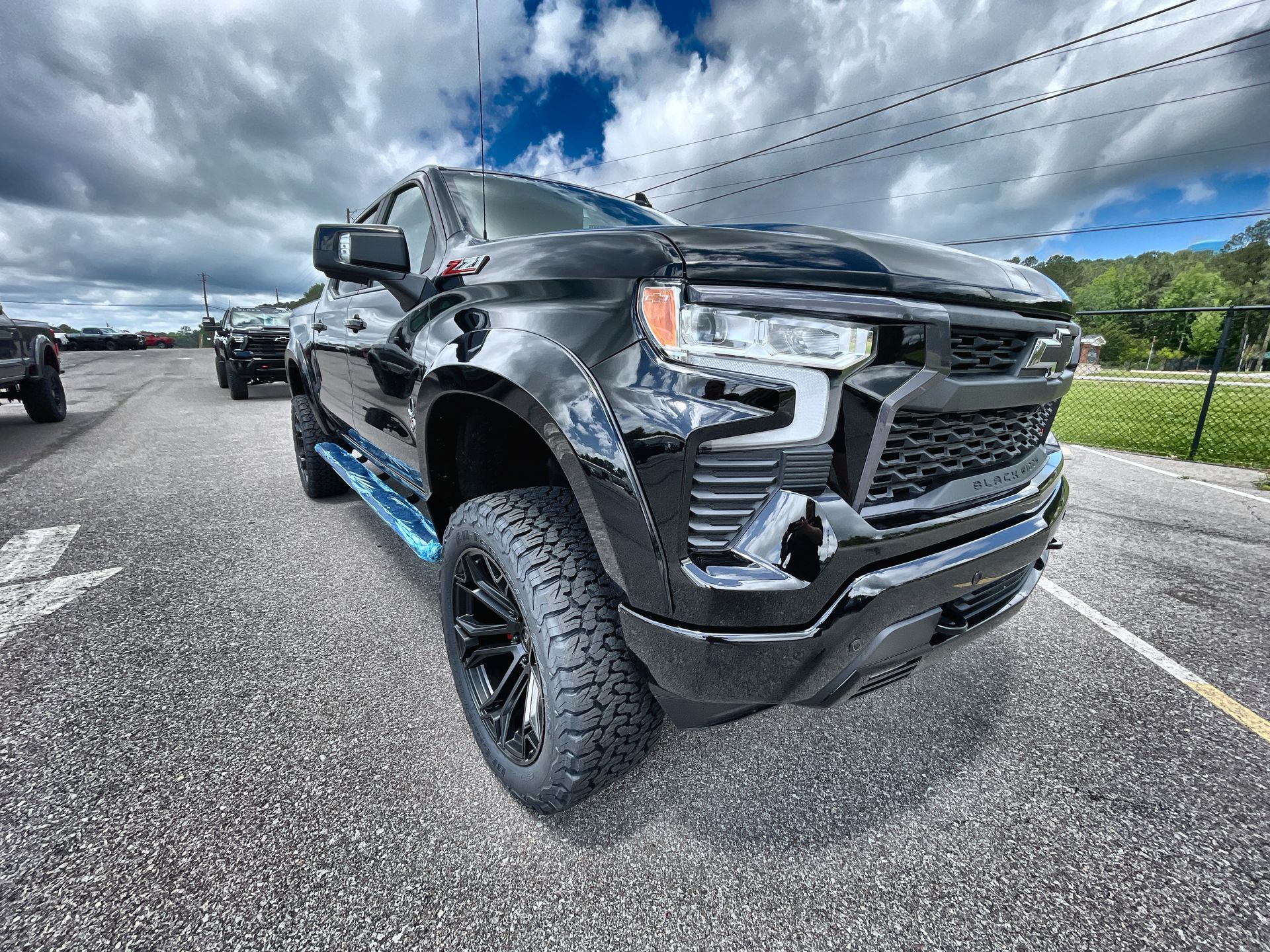 Vehicle Image 10