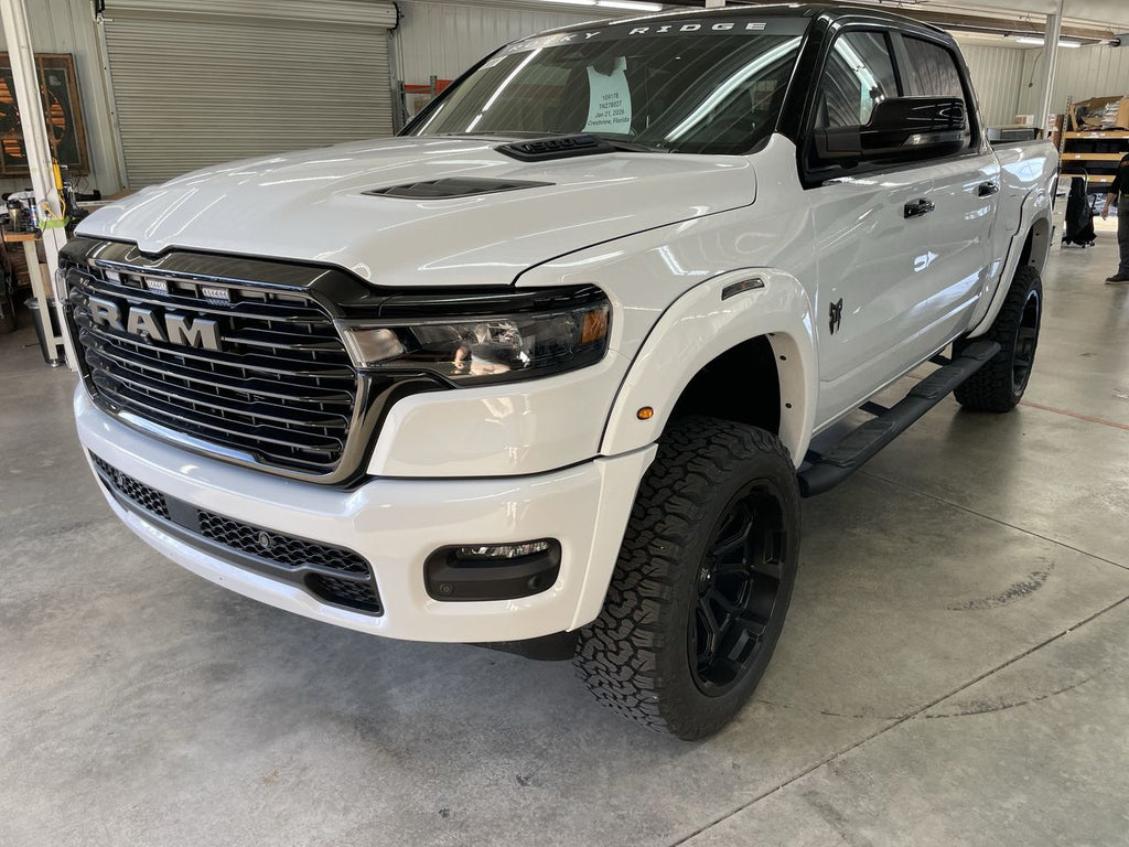 Vehicle Image 10