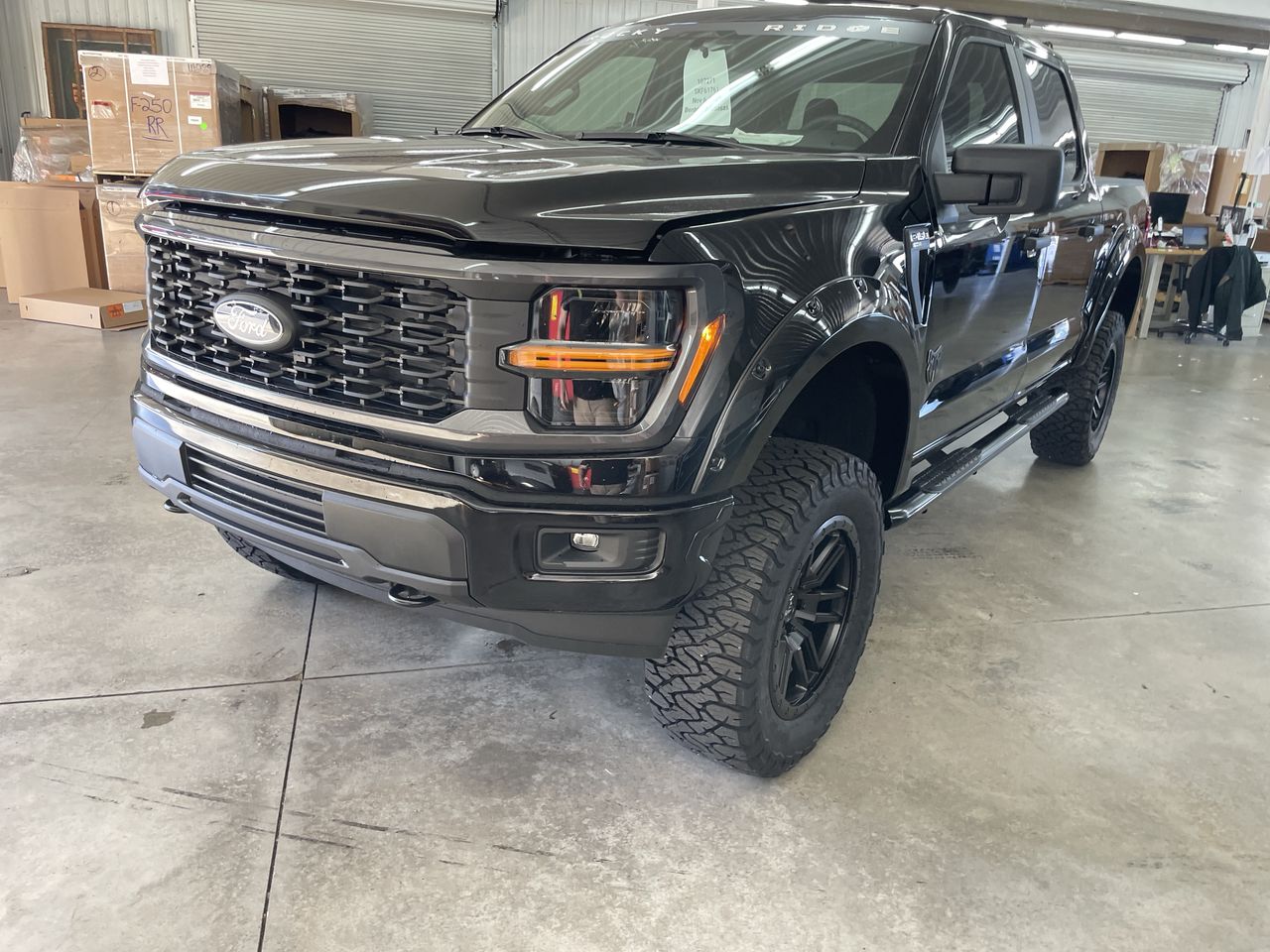 Vehicle Image 10