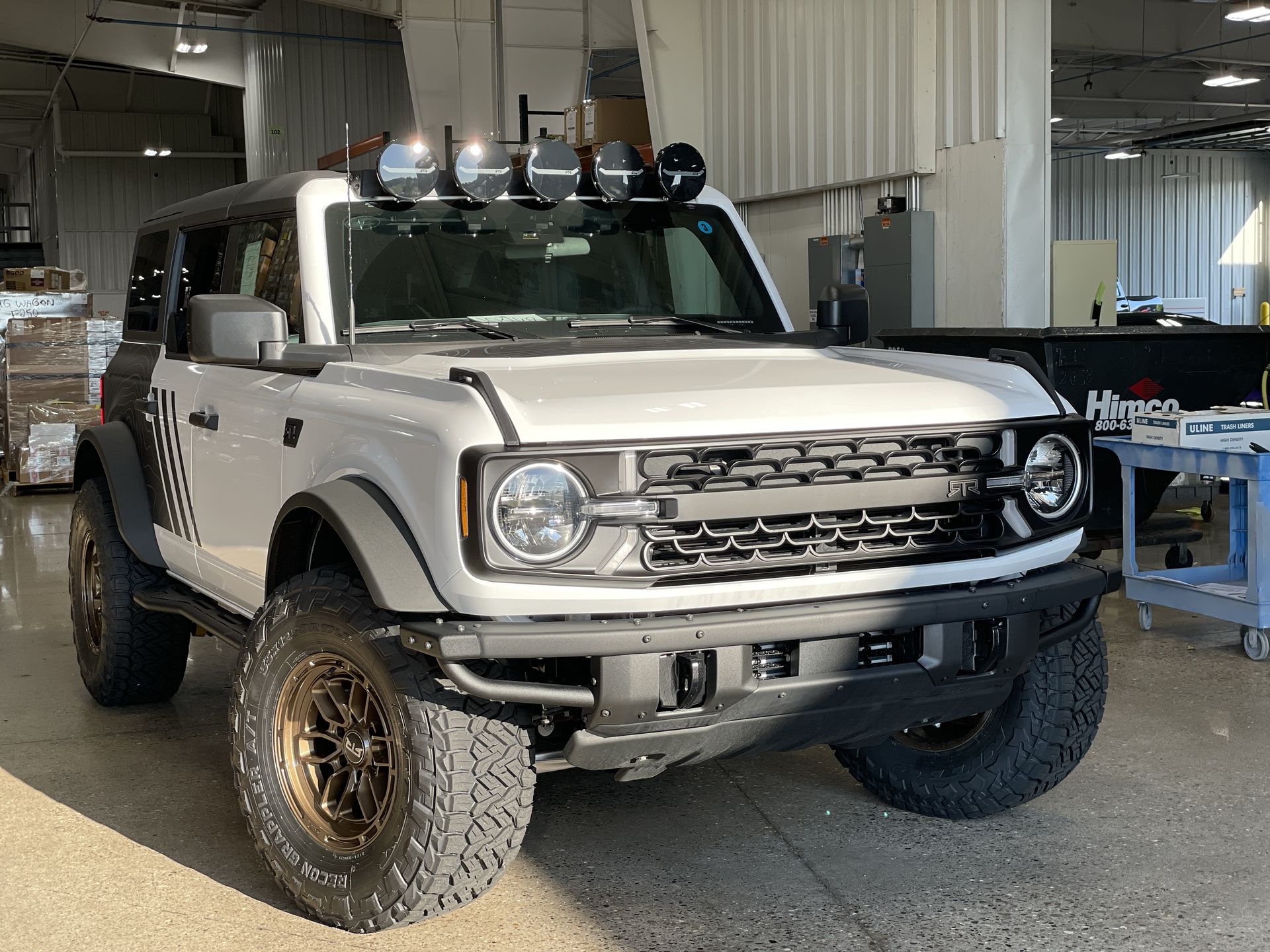 Vehicle Image 10