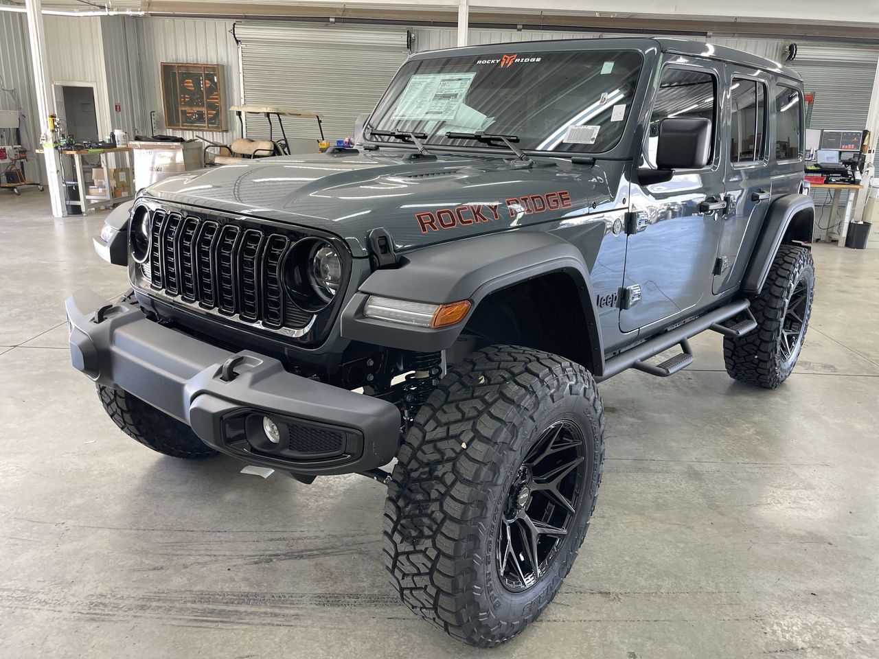 Vehicle Image 10