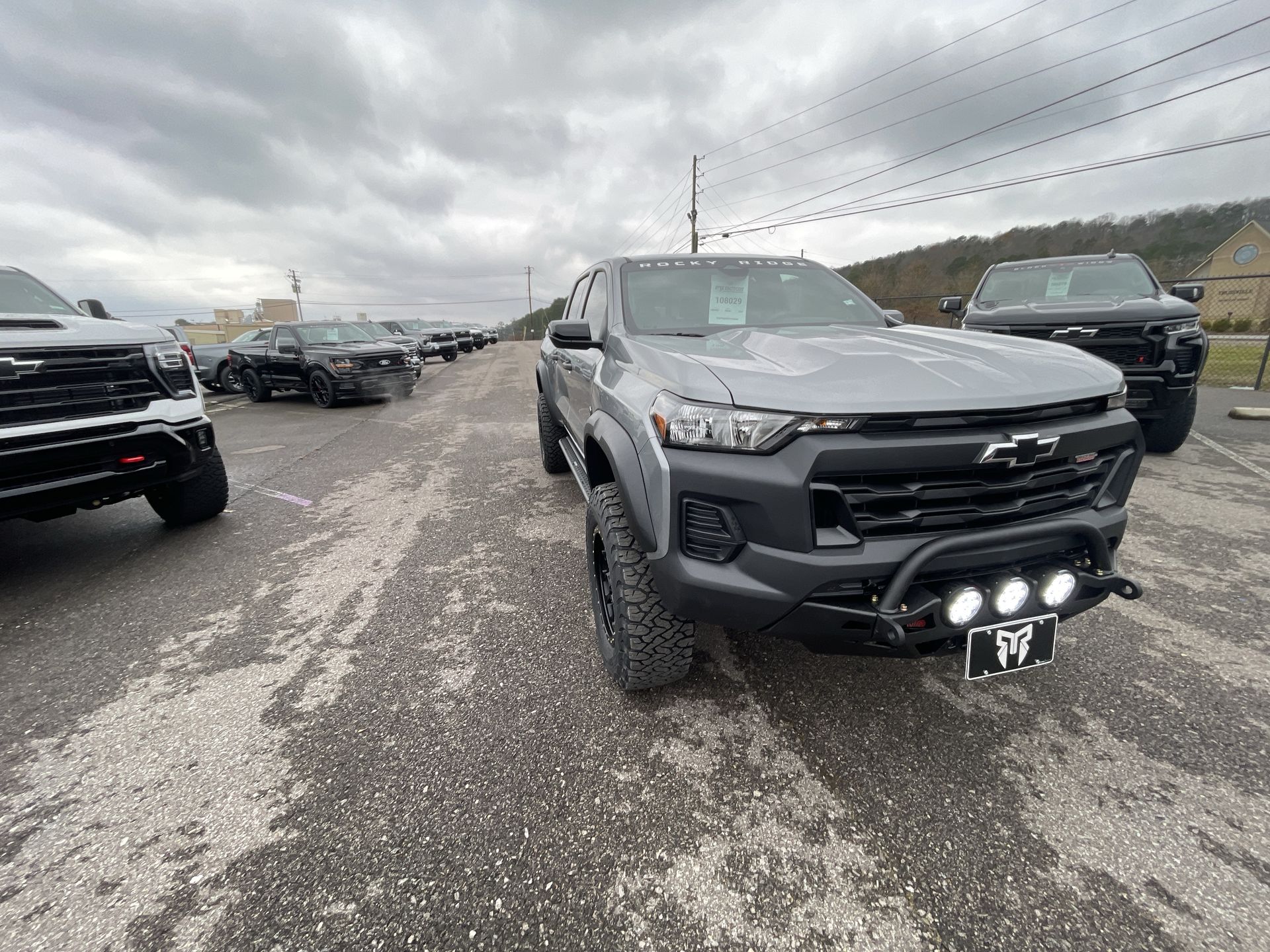 Vehicle Image 10