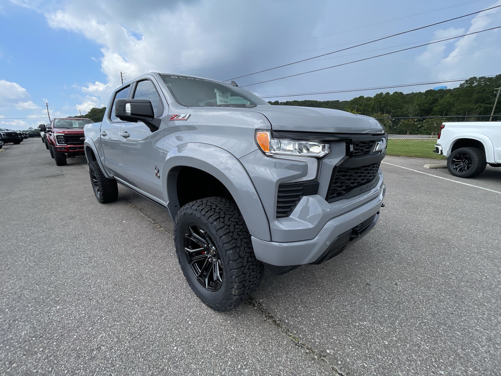 Vehicle Image 10