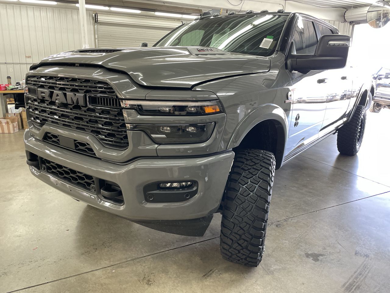 Vehicle Image 10