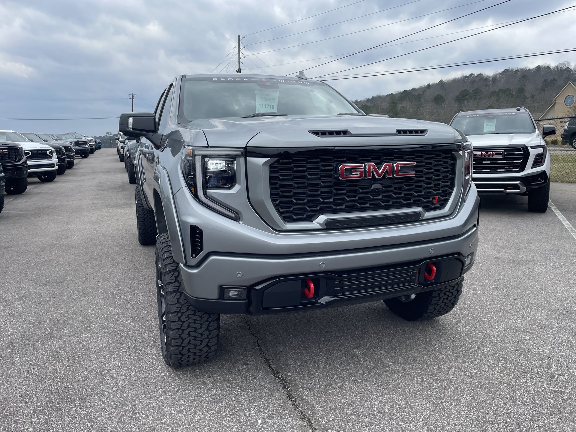 Vehicle Image 10