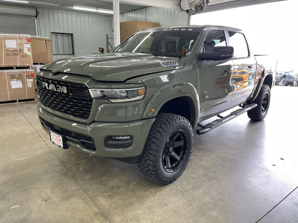 Vehicle Image 10