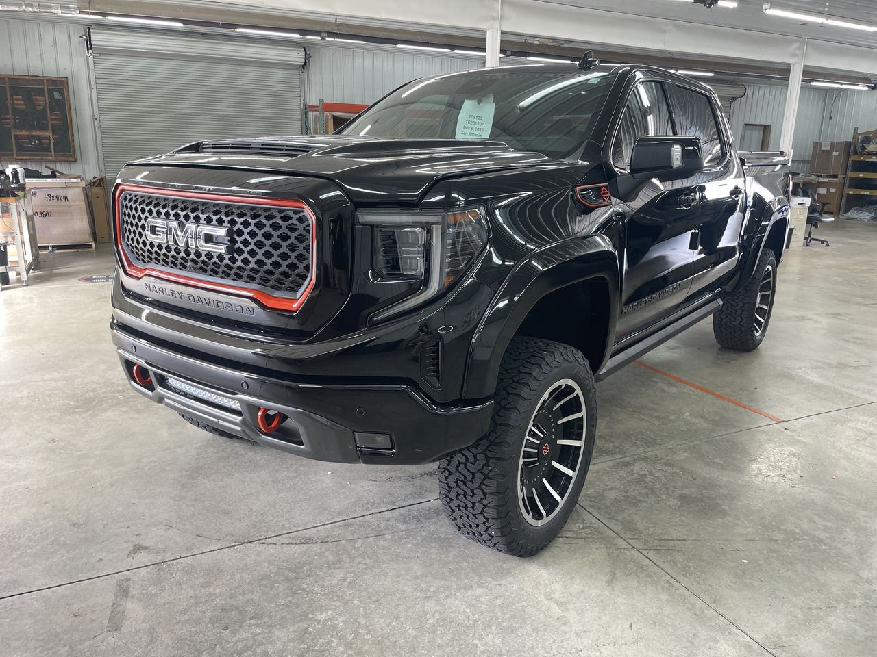 Vehicle Image 10