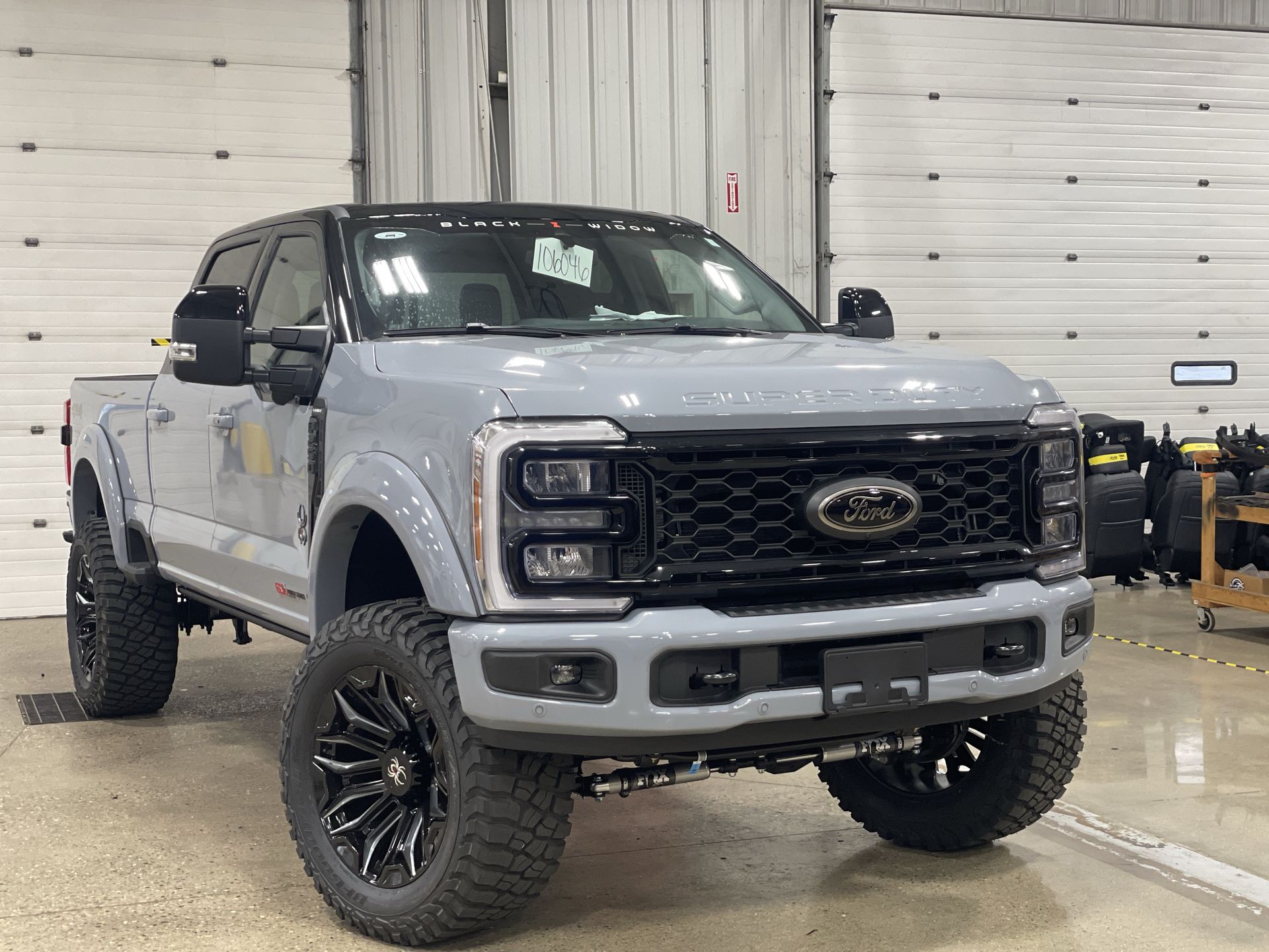 Vehicle Image 10