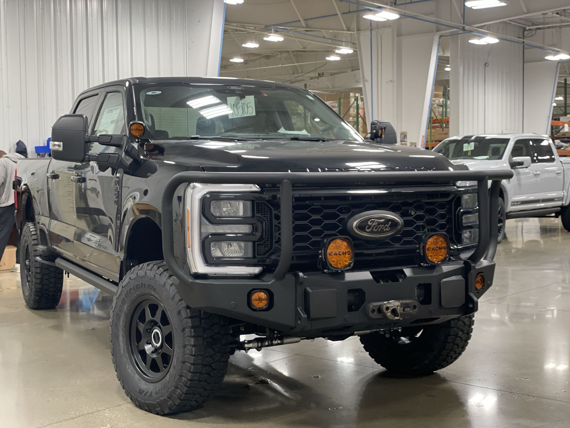Vehicle Image 10