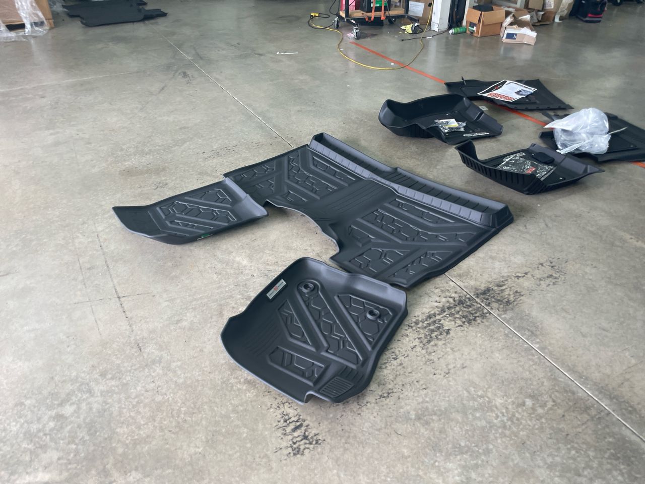 Vehicle Image 9