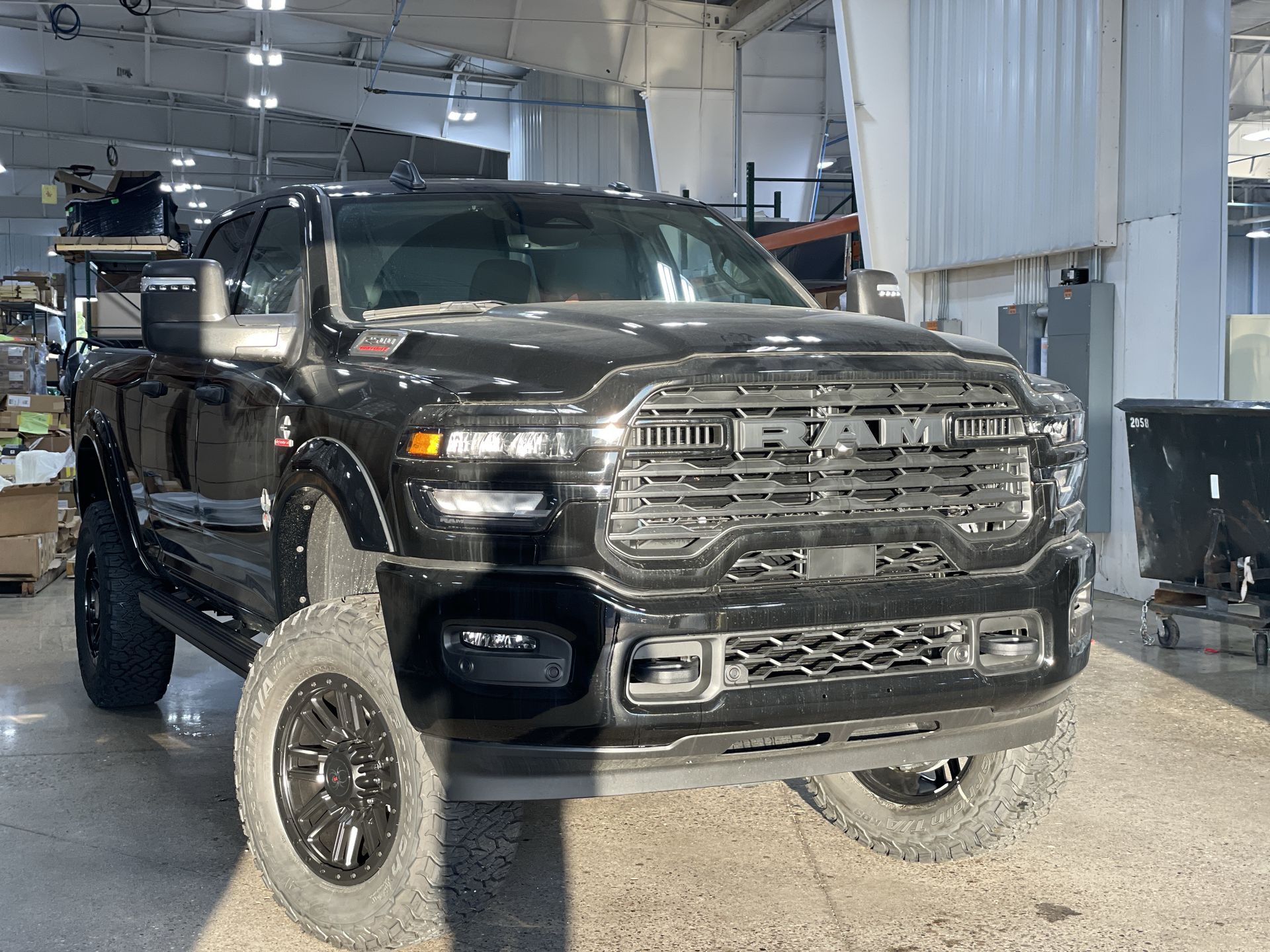 Vehicle Image 10