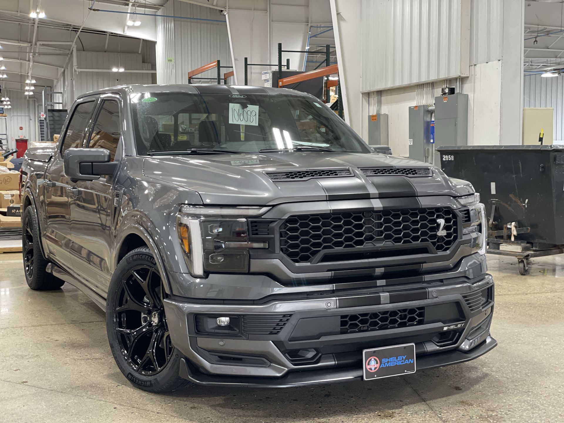 Vehicle Image 10