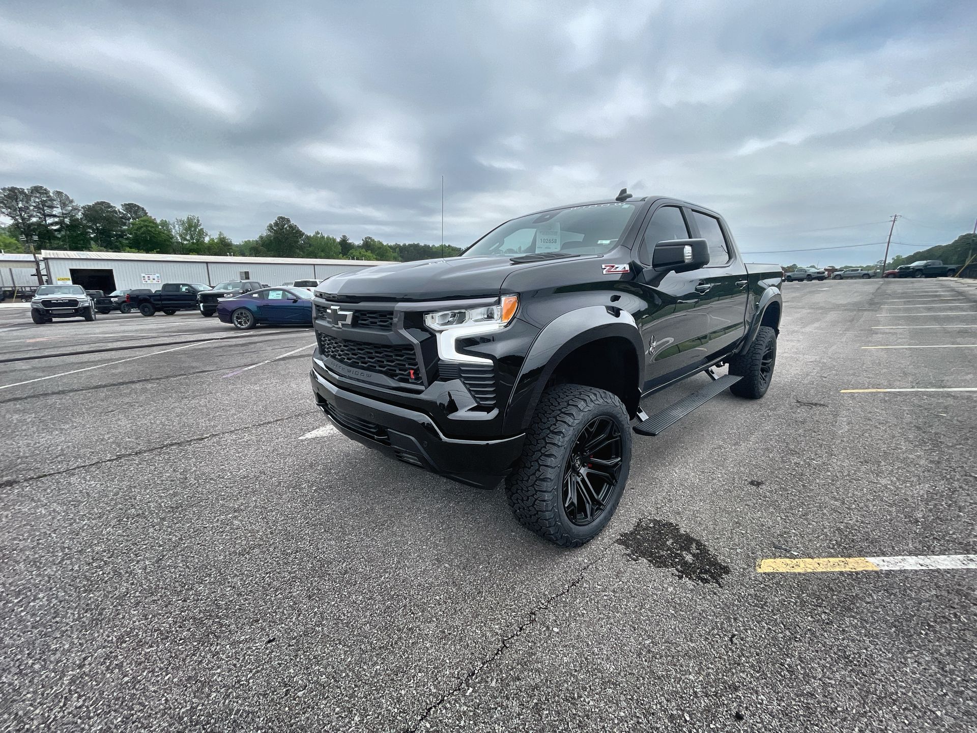 Vehicle Image 10
