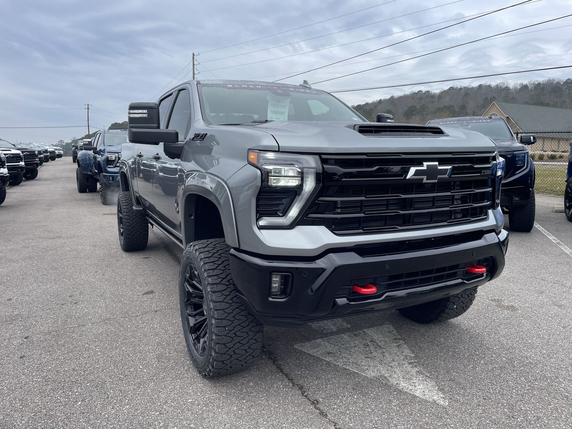 Vehicle Image 10