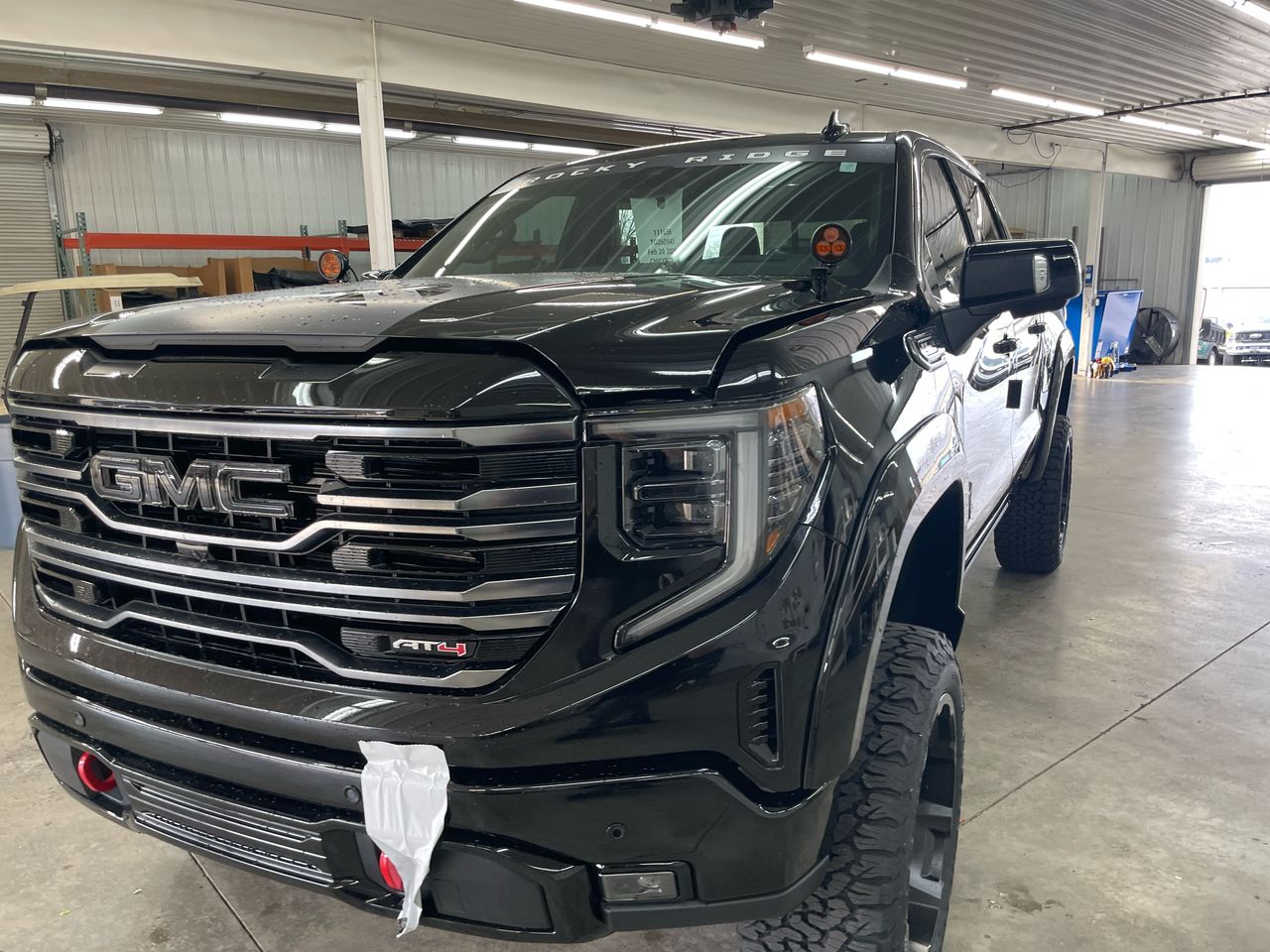 Vehicle Image 10