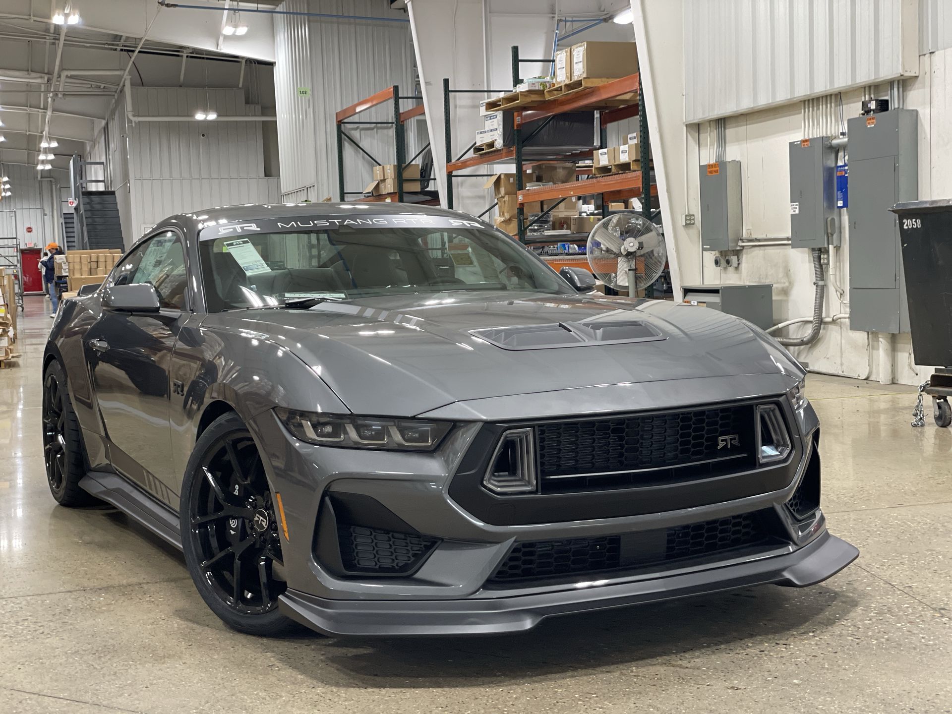 Vehicle Image 10