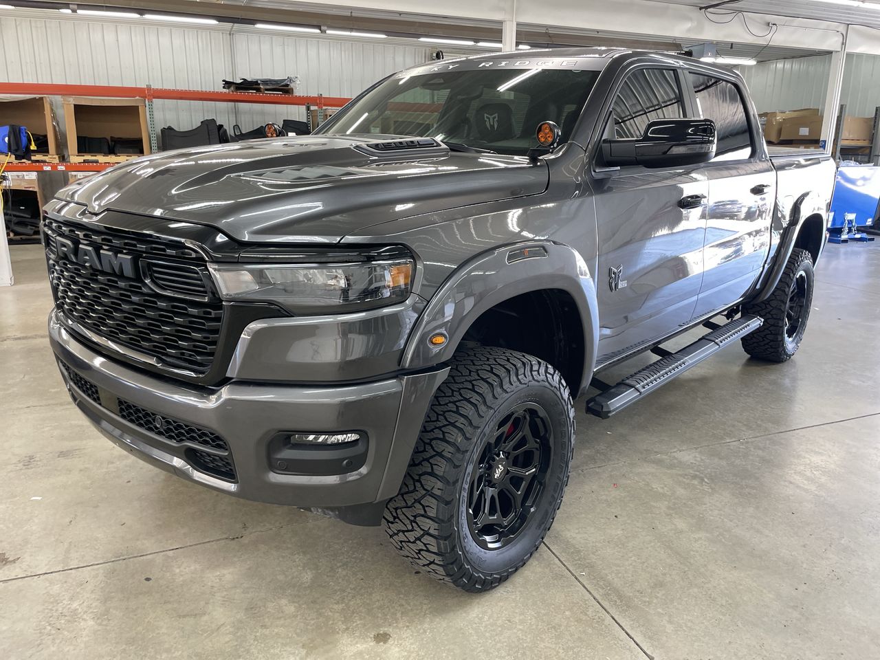 Vehicle Image 10