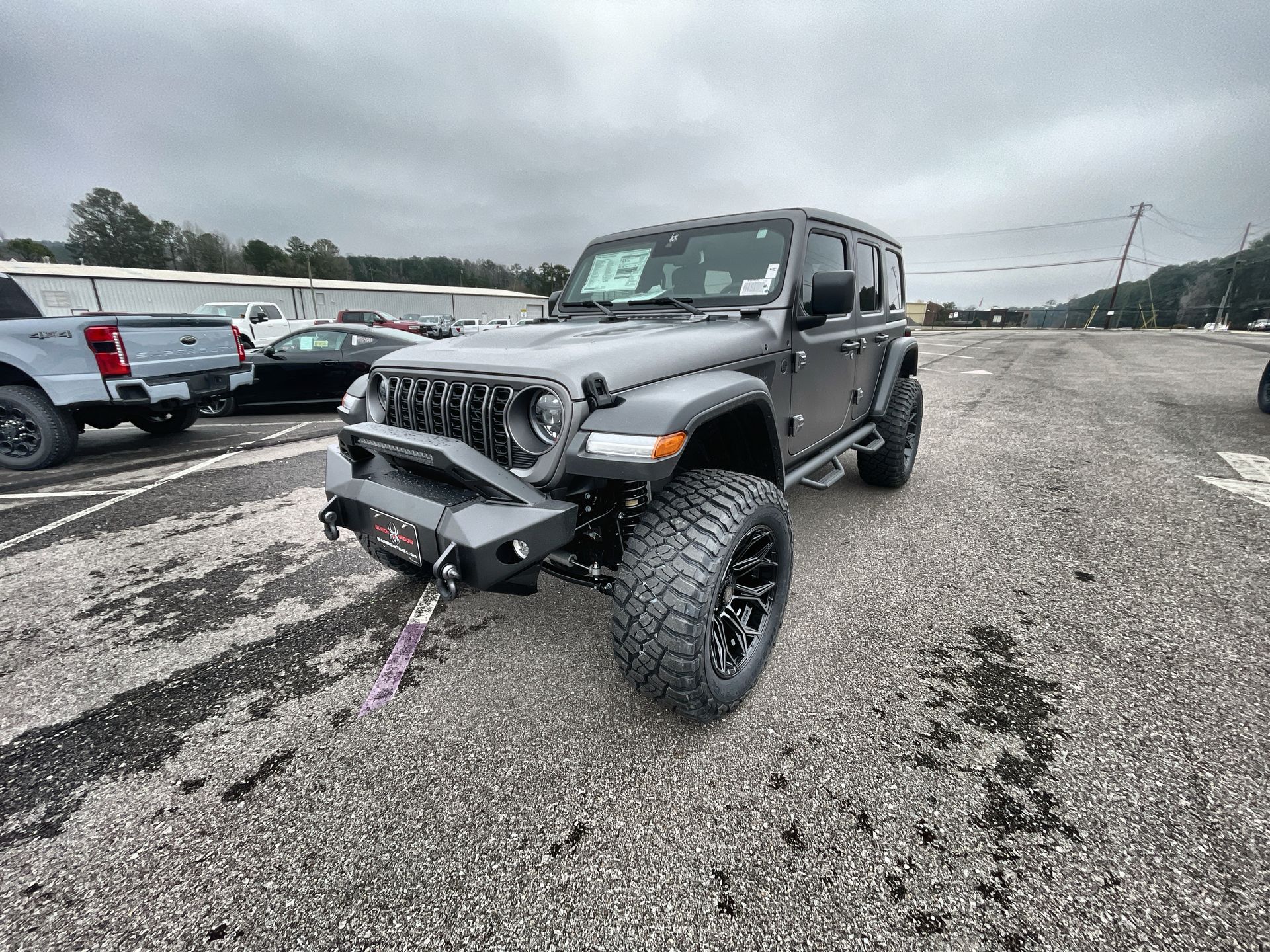 Vehicle Image 10