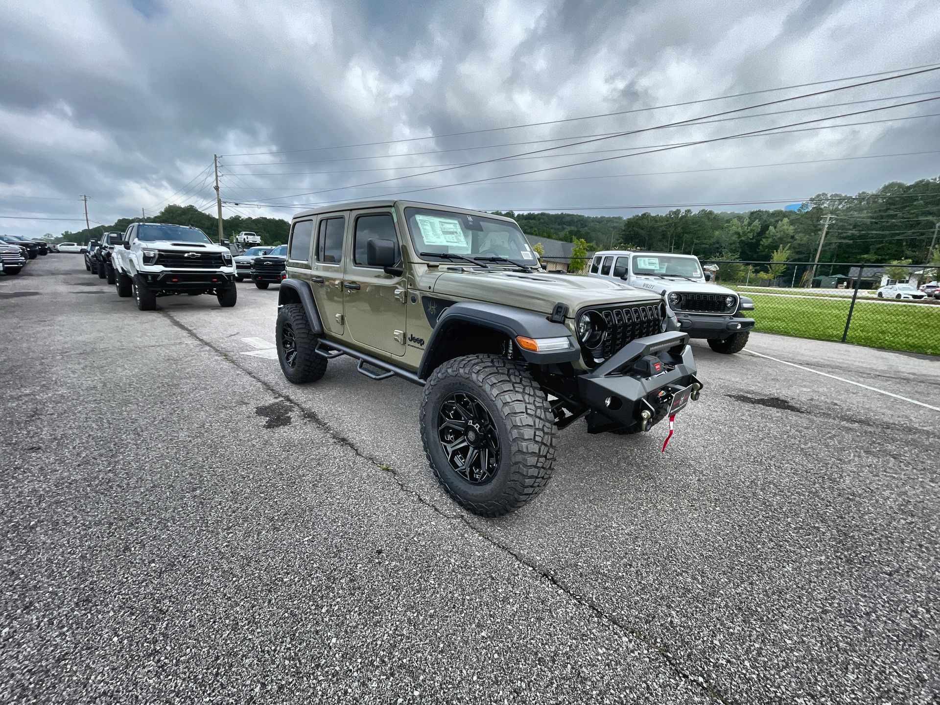 Vehicle Image 10