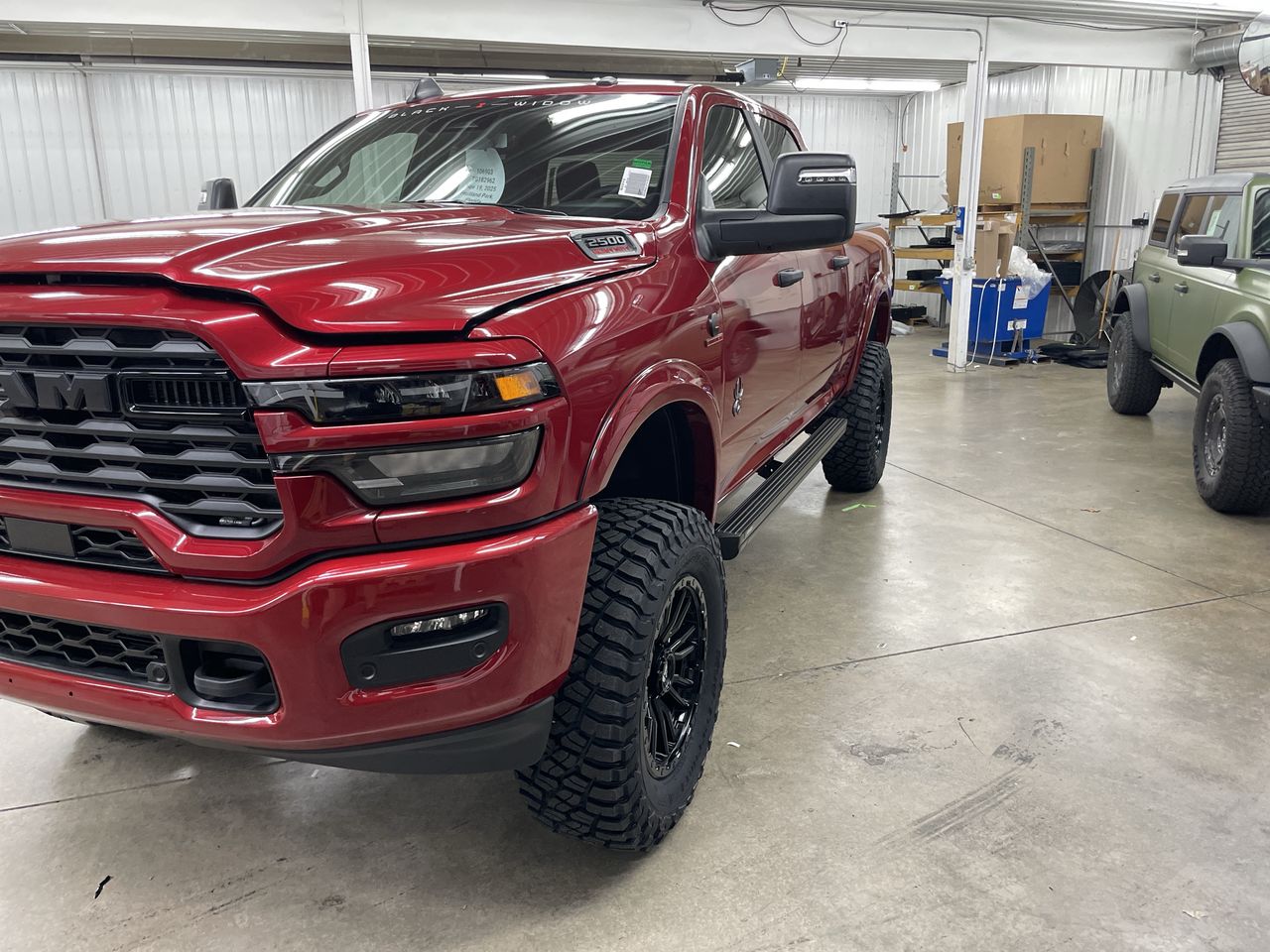 Vehicle Image 10