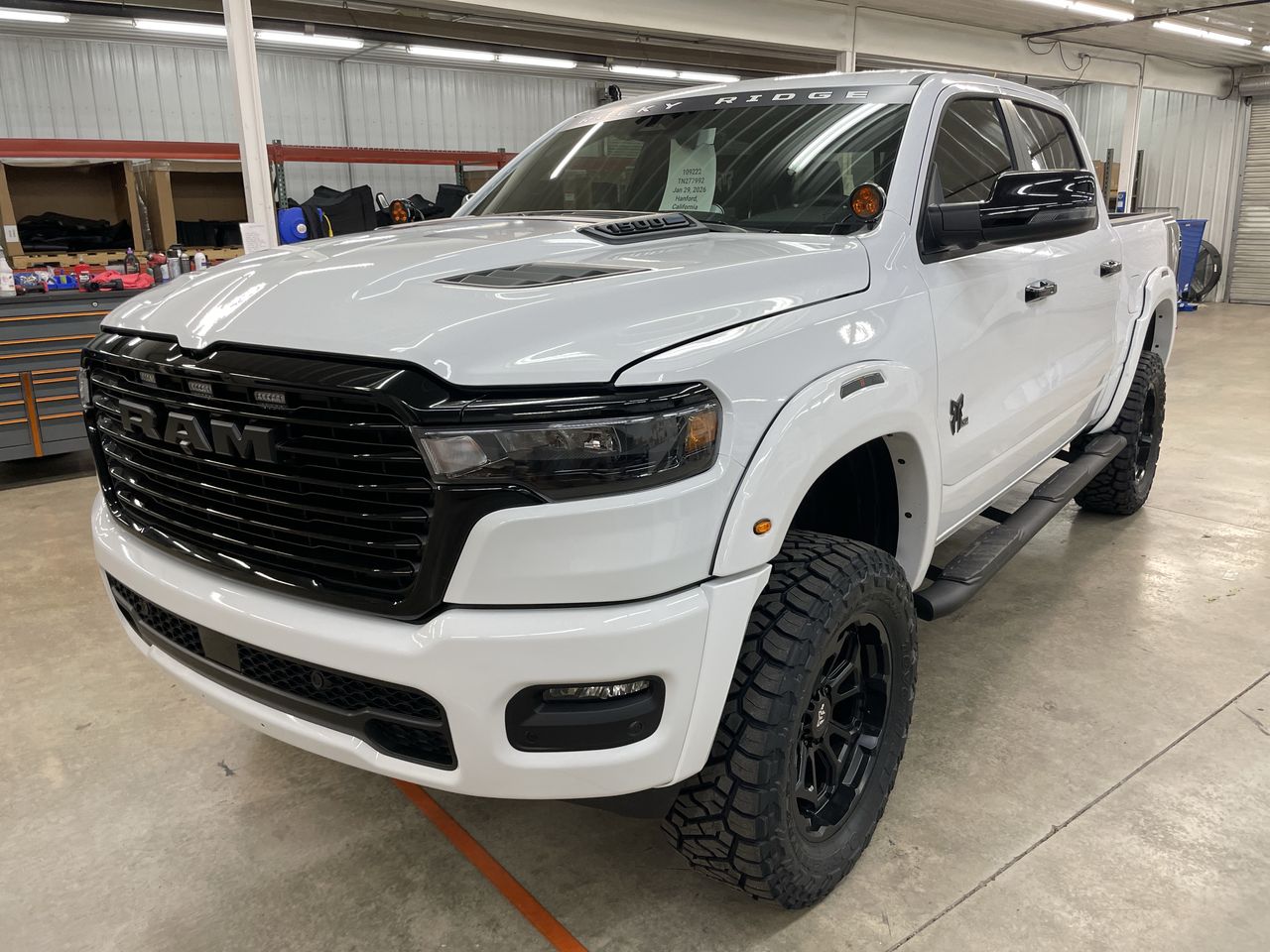 Vehicle Image 10