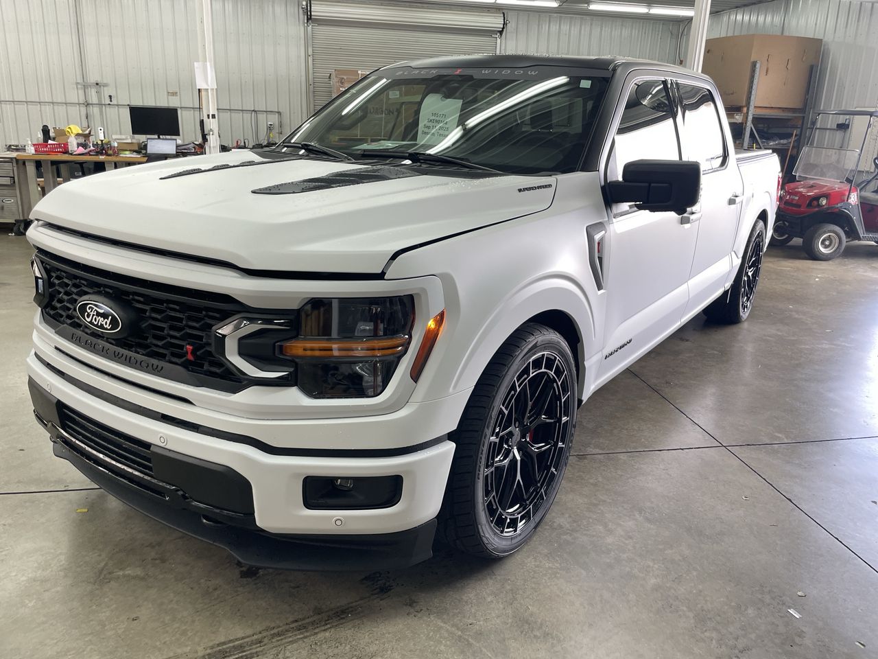 Vehicle Image 10