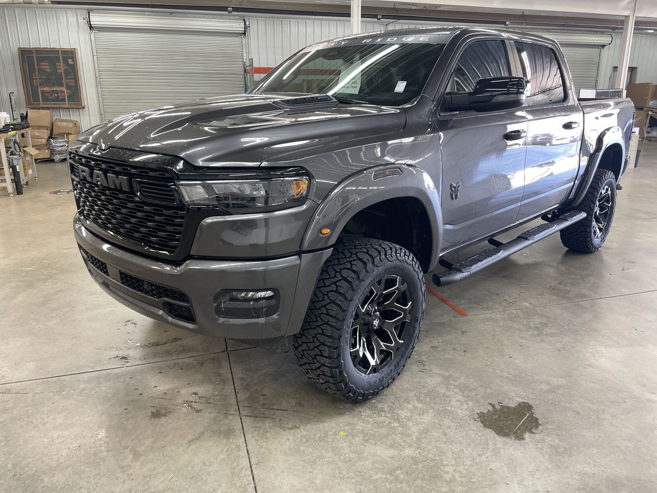 Vehicle Image 10
