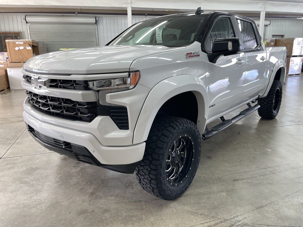 Vehicle Image 10