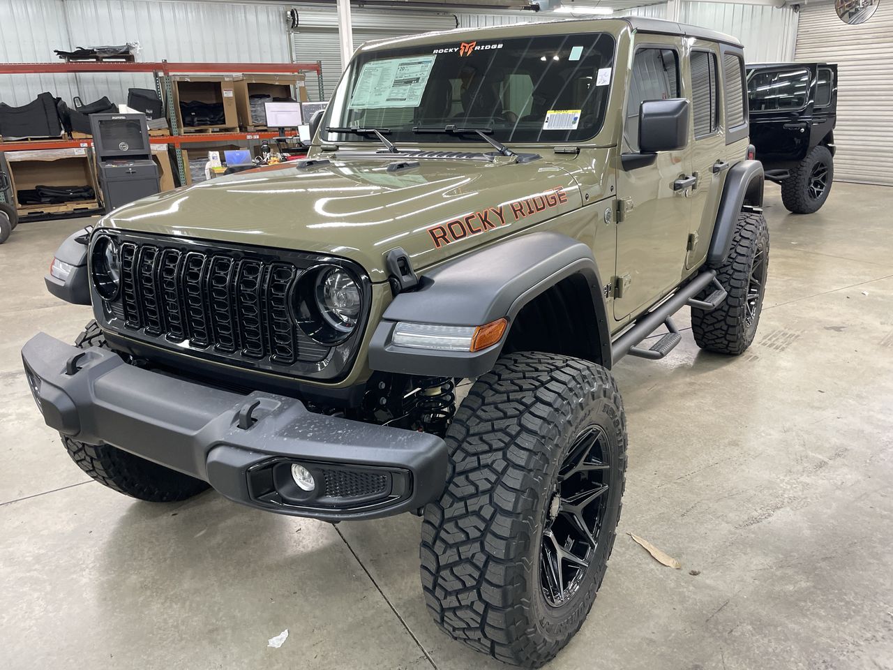 Vehicle Image 10